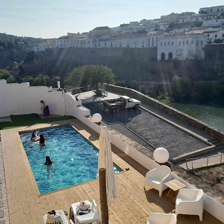 Casa Amarela Alojamento Local Мертола Экстерьер фото