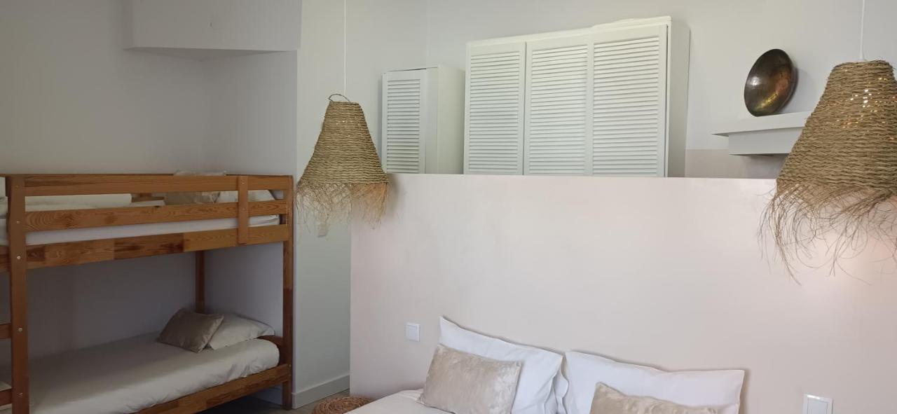 Casa Amarela Alojamento Local Мертола Экстерьер фото